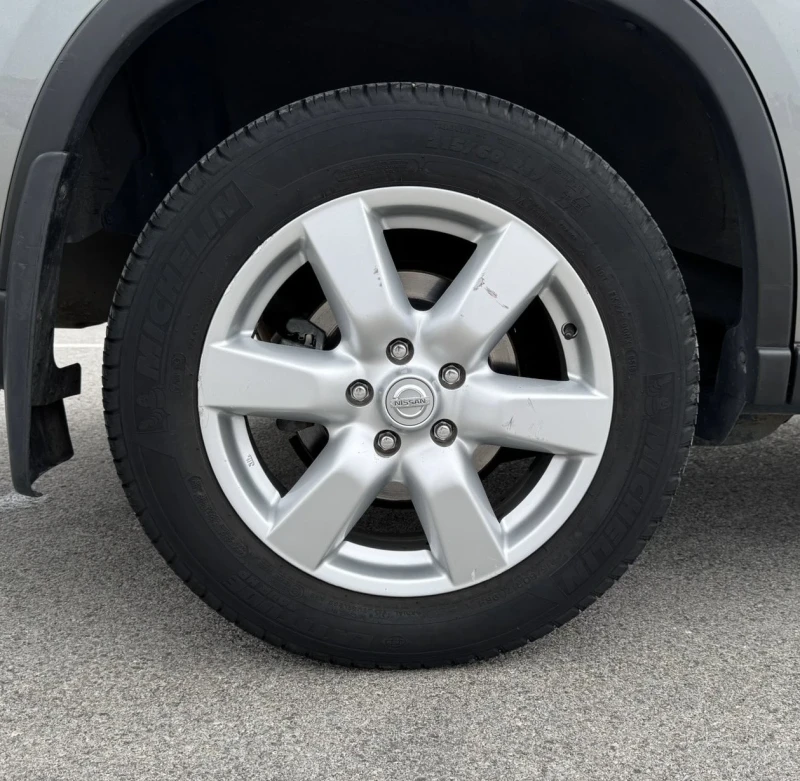 Nissan X-trail 2.0 d - Automatic * 4x4 - 9400 лв. - 96177784 | Car24.bg