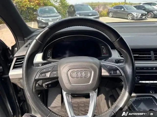 Audi Q7 / Progressiv / quattro AWD / ПАНОРАМА / 360  / , снимка 16 - Автомобили и джипове - 53334903