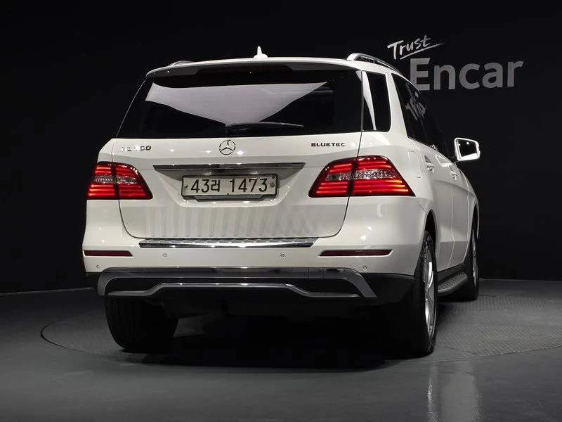 Mercedes-Benz ML 350 * 2014* ЦЕНАДОБГ!, снимка 4 - Автомобили и джипове - 55967333