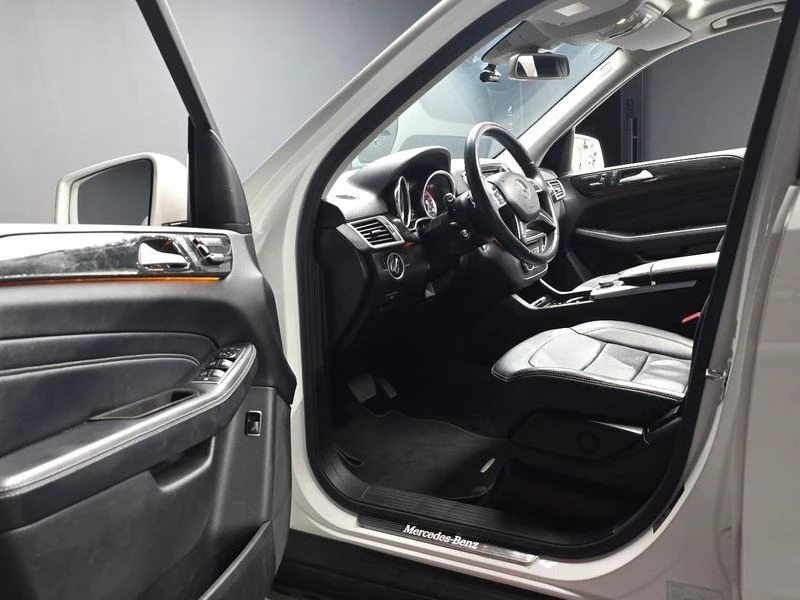 Mercedes-Benz ML 350 * 2014* ЦЕНАДОБГ!, снимка 10 - Автомобили и джипове - 55967333