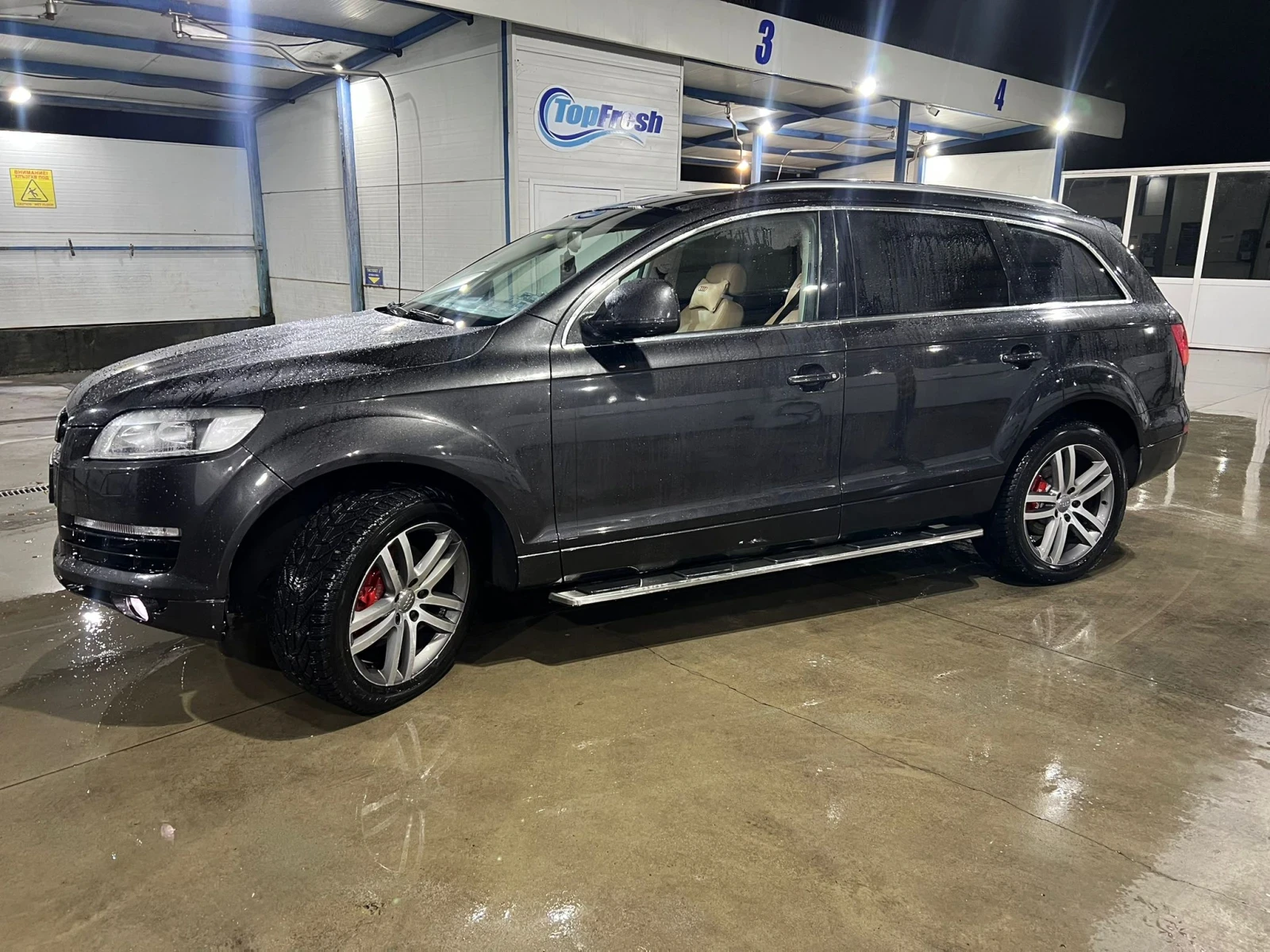 Audi Q7  - изображение 7