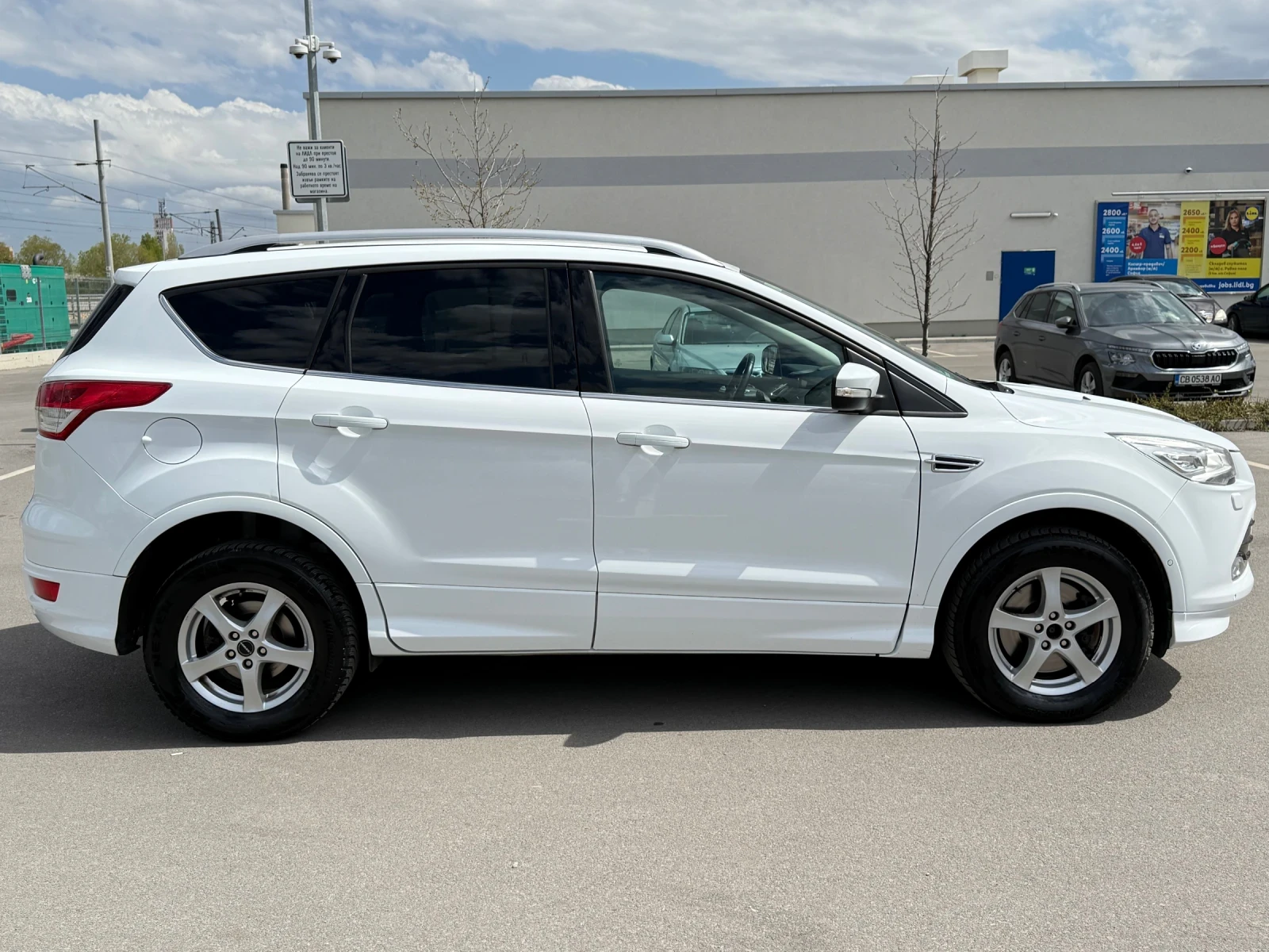 Ford Kuga * 2.0L TDCI* TITANIUM* PODGREV* KOJA* CAMERA* NAVI - изображение 4