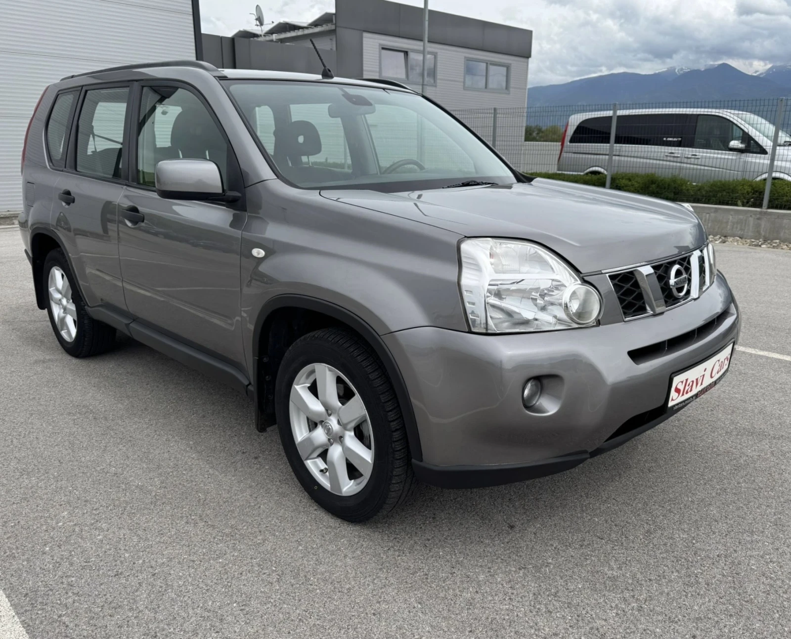 Nissan X-trail 2.0 d - Automatic * 4x4 - изображение 3