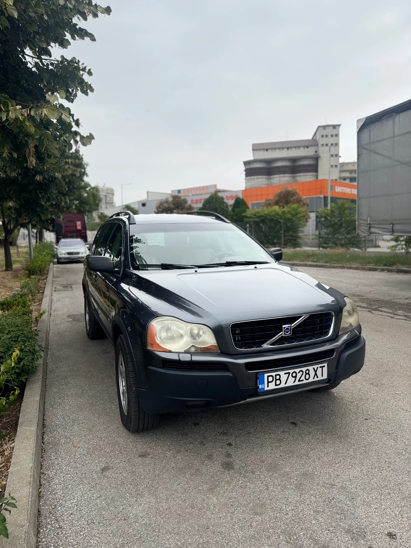 Volvo Xc90 D5 185 к.с. - изображение 3