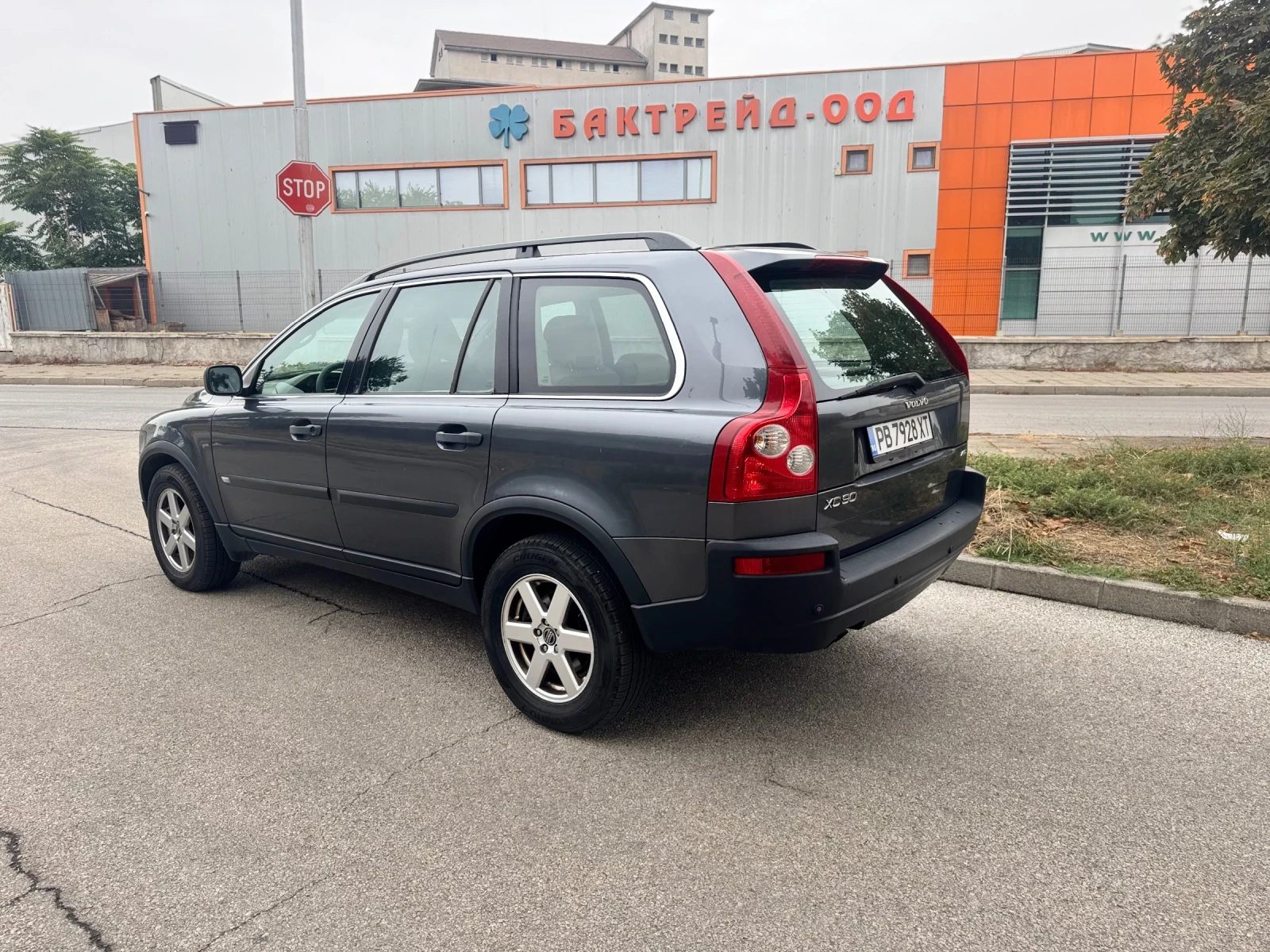 Volvo Xc90 D5 185 к.с. - изображение 8