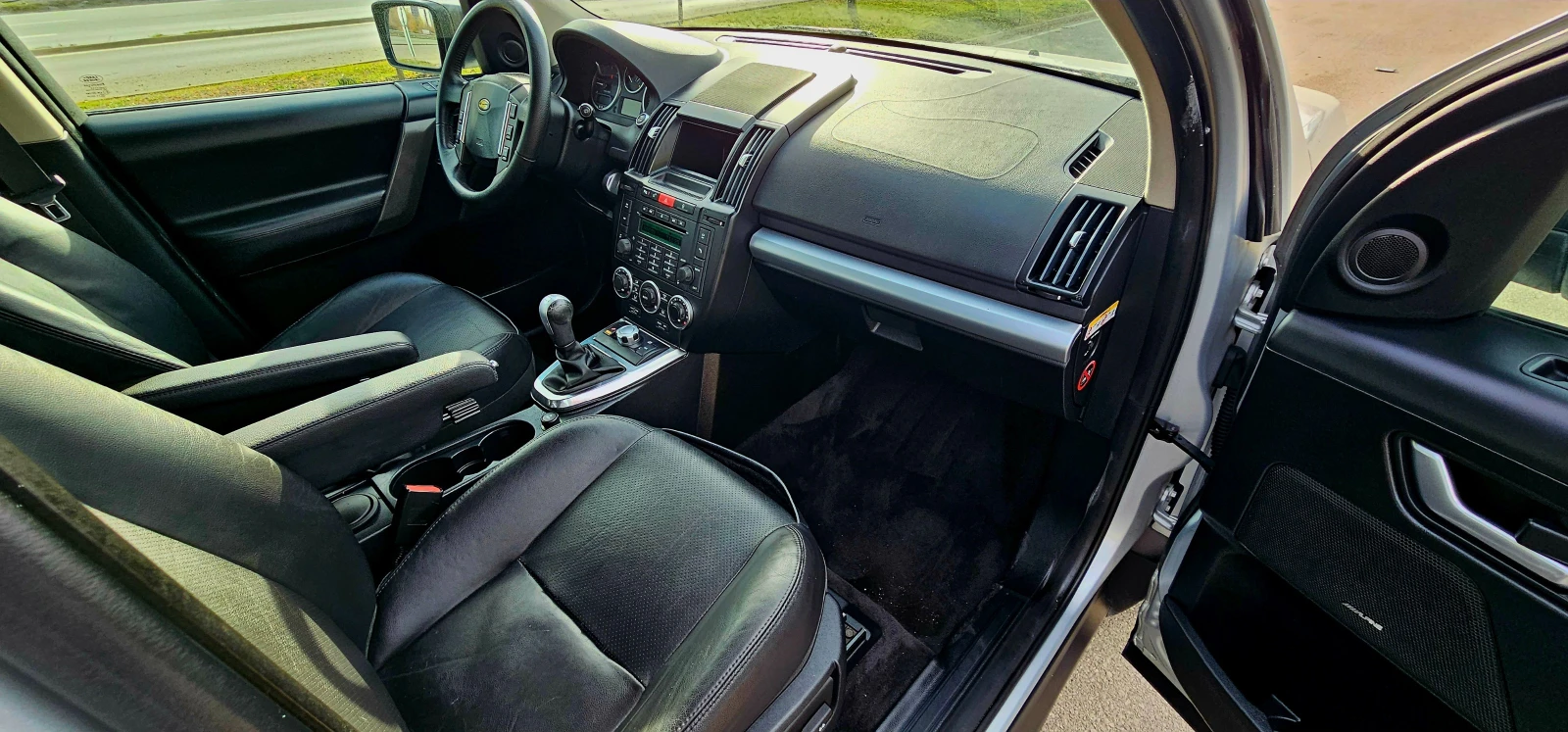 Land Rover Freelander 2.2  4Х4 - изображение 9