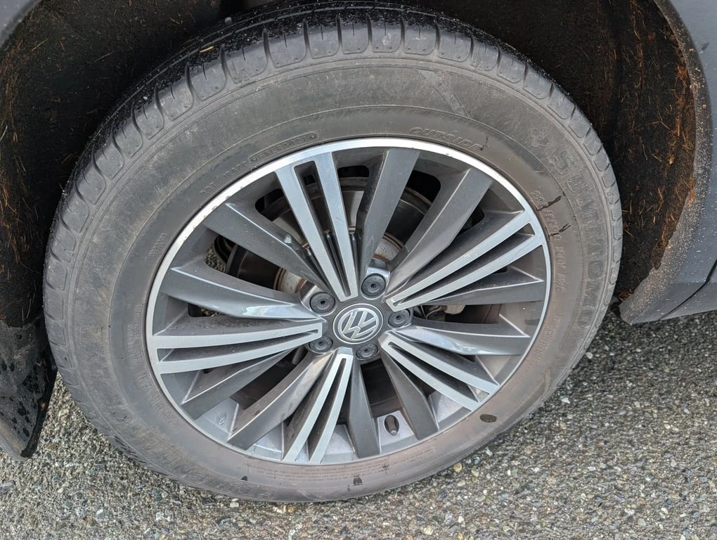 VW Tiguan * Highline * CARFAX *    | Mobile.bg   14