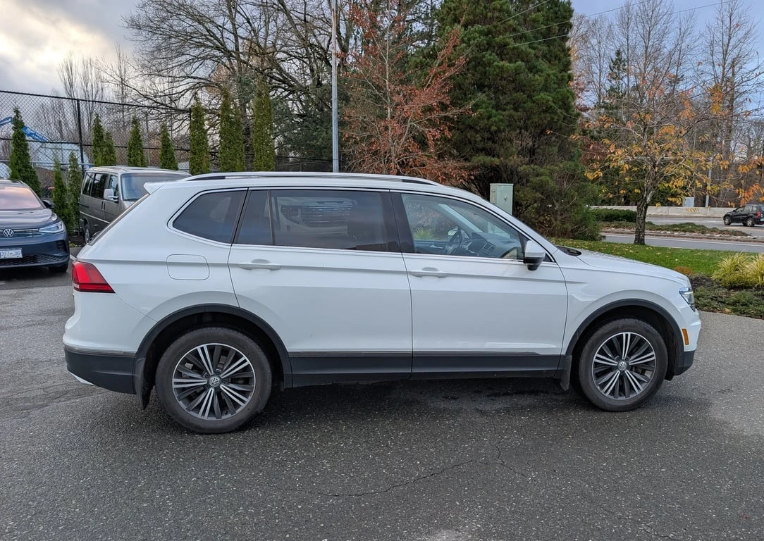 VW Tiguan * Highline * CARFAX *    | Mobile.bg   3