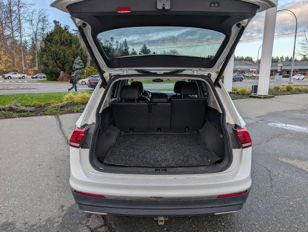 VW Tiguan * Highline * CARFAX *    | Mobile.bg   17