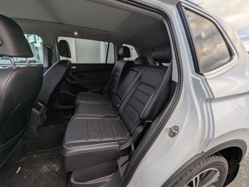 VW Tiguan * Highline * CARFAX *    | Mobile.bg   13