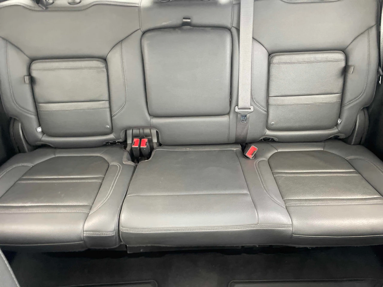 Gmc Sierra CARFAX* АВТОФИНАНСИРАНЕ* БЕЗ ПЪРВОНАЧАЛНА ВНОСКА*  - изображение 10