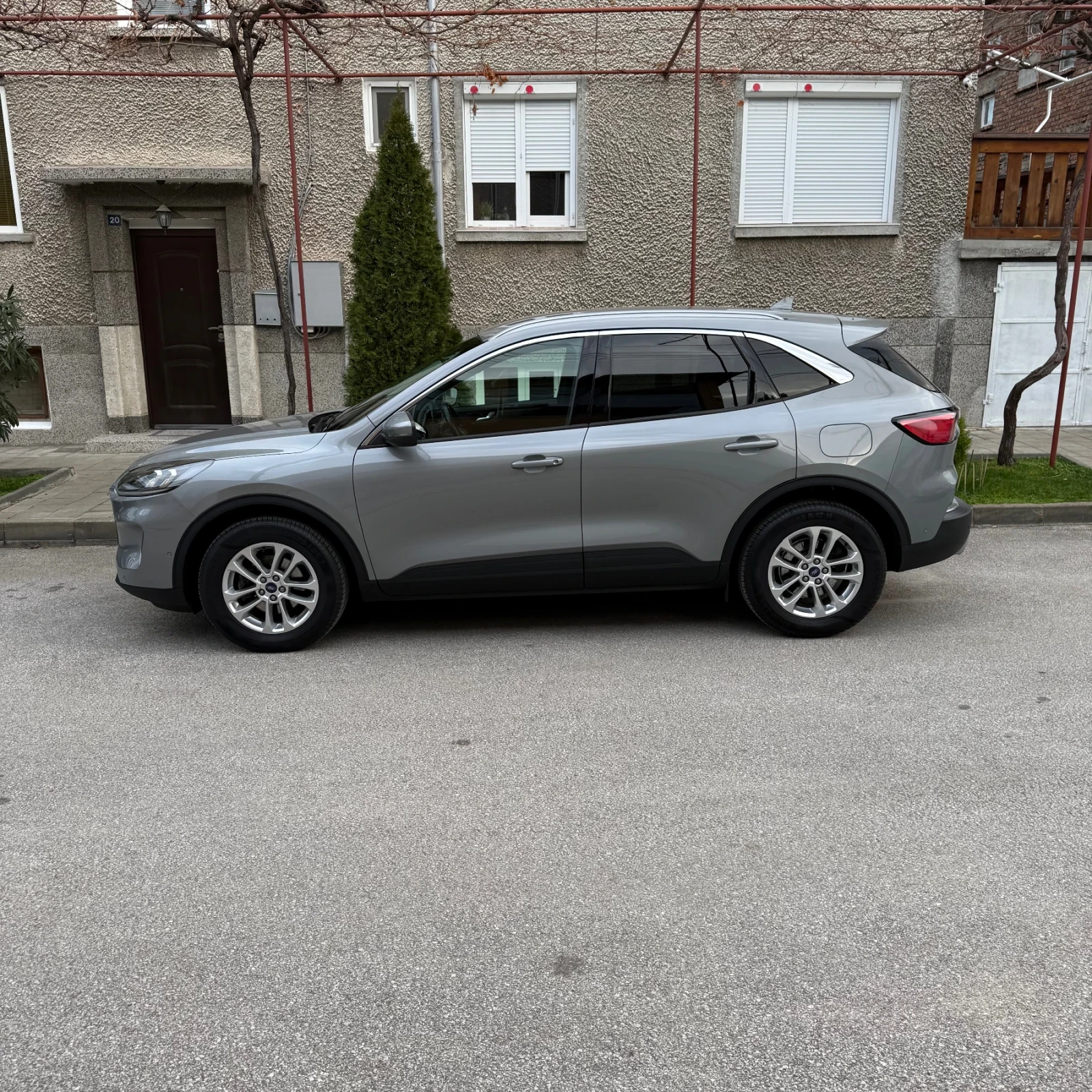 Ford Kuga 190кс. 2.0 4Х4 Titanium NEW - изображение 2