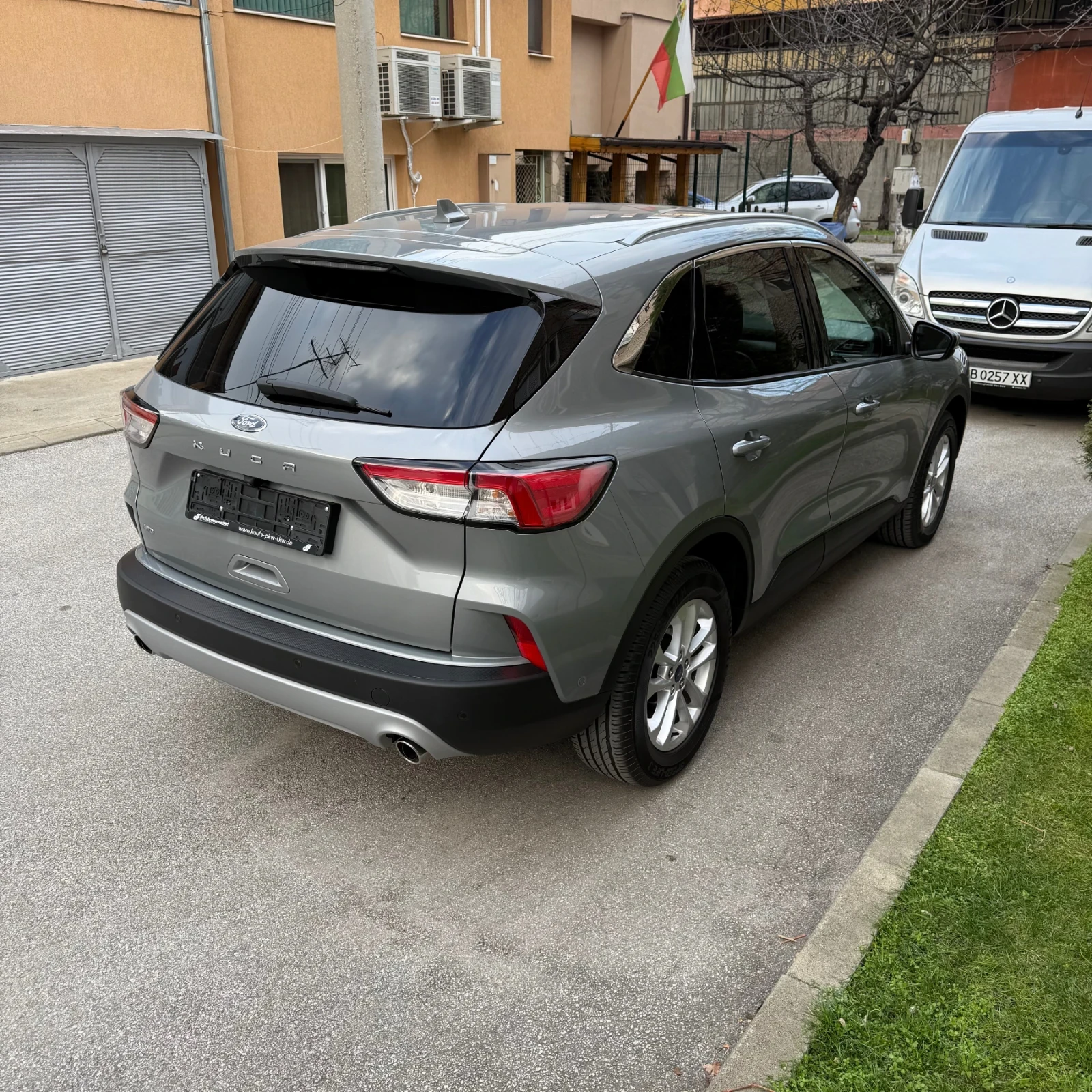 Ford Kuga 190кс. 2.0 4Х4 Titanium NEW - изображение 5