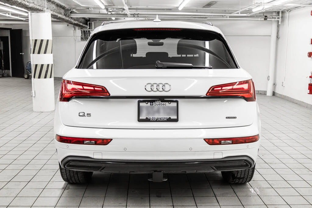 Audi Q5 Audi Q5 quattro Komfort* АвтоКредит* (ЦЕНА ДО БГ), снимка 4 - Автомобили и джипове - 53794723