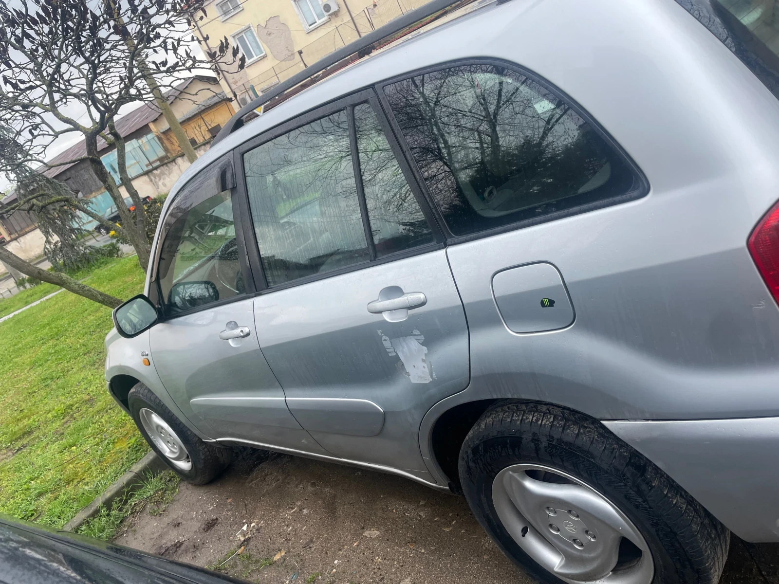 Toyota Rav4, снимка 3 - Автомобили и джипове - 54090639