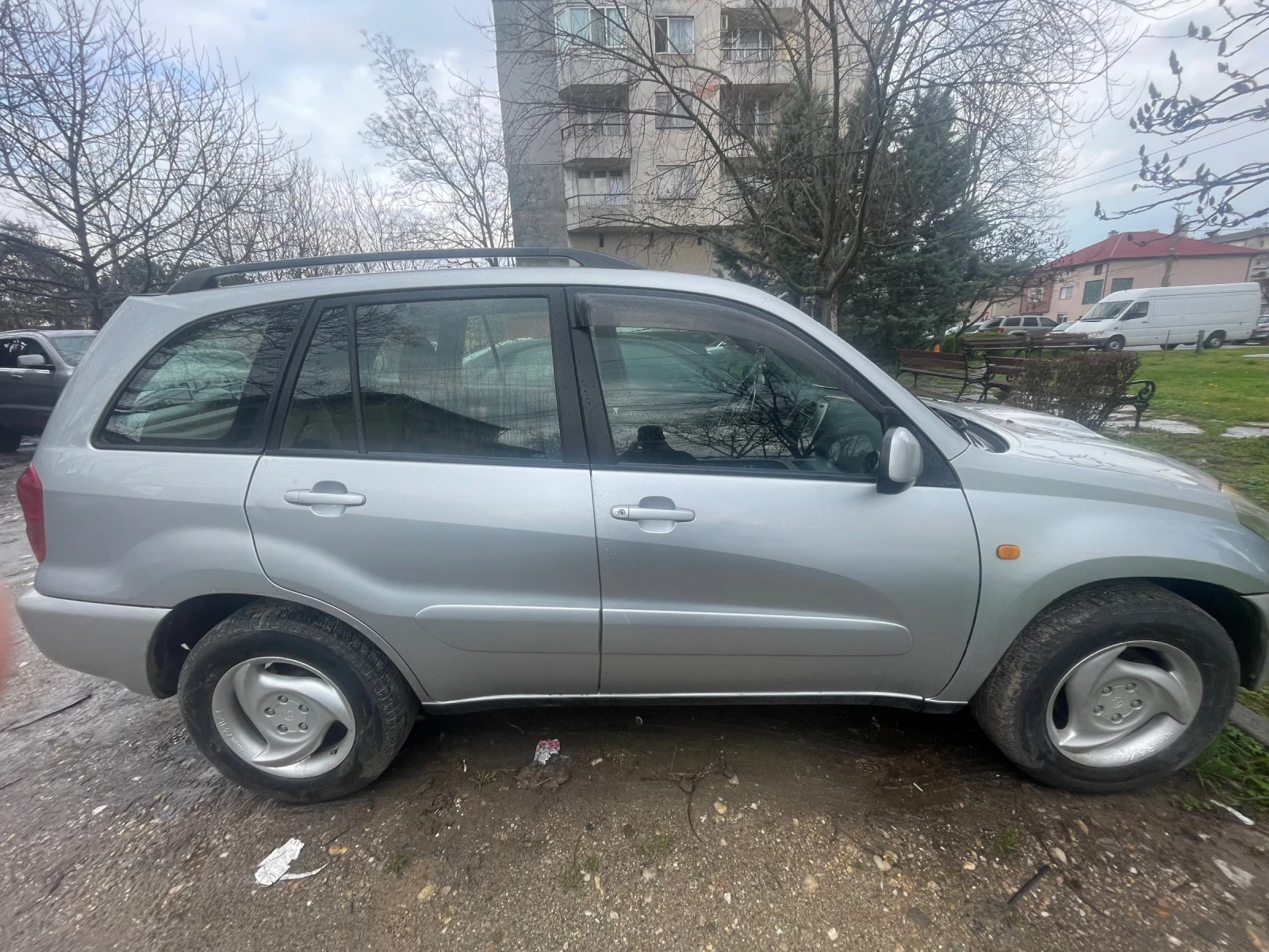 Toyota Rav4, снимка 2 - Автомобили и джипове - 54090639