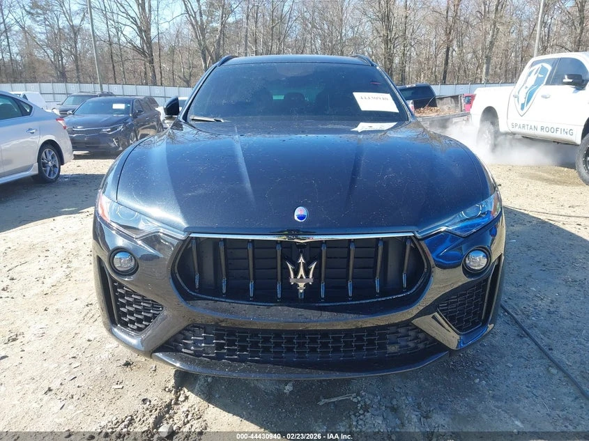 Maserati Levante 3.0l, снимка 13 - Автомобили и джипове - 54121078
