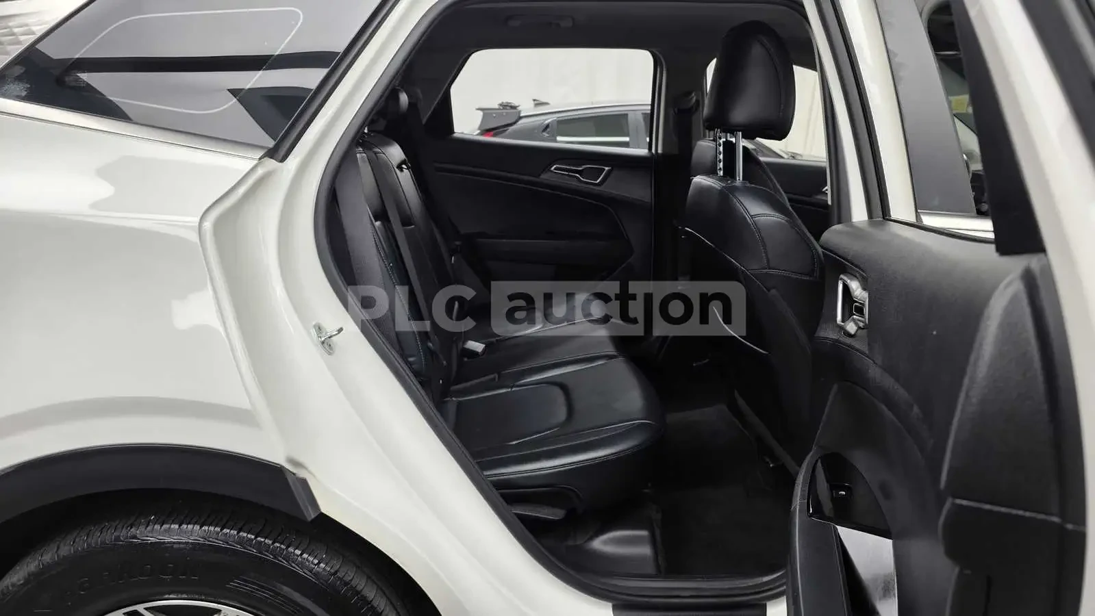 Kia Sportage TRANDY !УНИКАТ!#ПЪЛНО ОБОРУДВАНЕ#360CAM, снимка 11 - Автомобили и джипове - 55065954