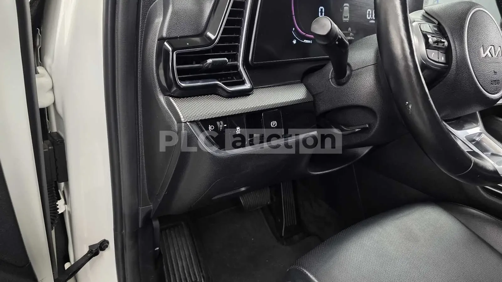 Kia Sportage TRANDY !УНИКАТ!#ПЪЛНО ОБОРУДВАНЕ#360CAM, снимка 16 - Автомобили и джипове - 55065954