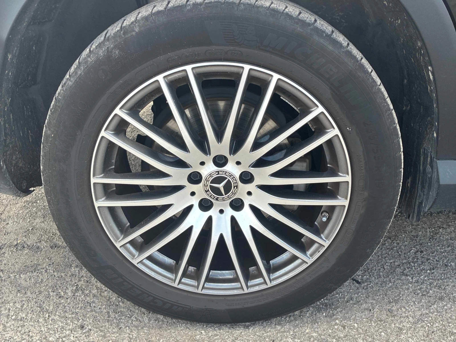 Mercedes-Benz GLC 300 * 300 * CARFAX * , снимка 7 - Автомобили и джипове - 56072423