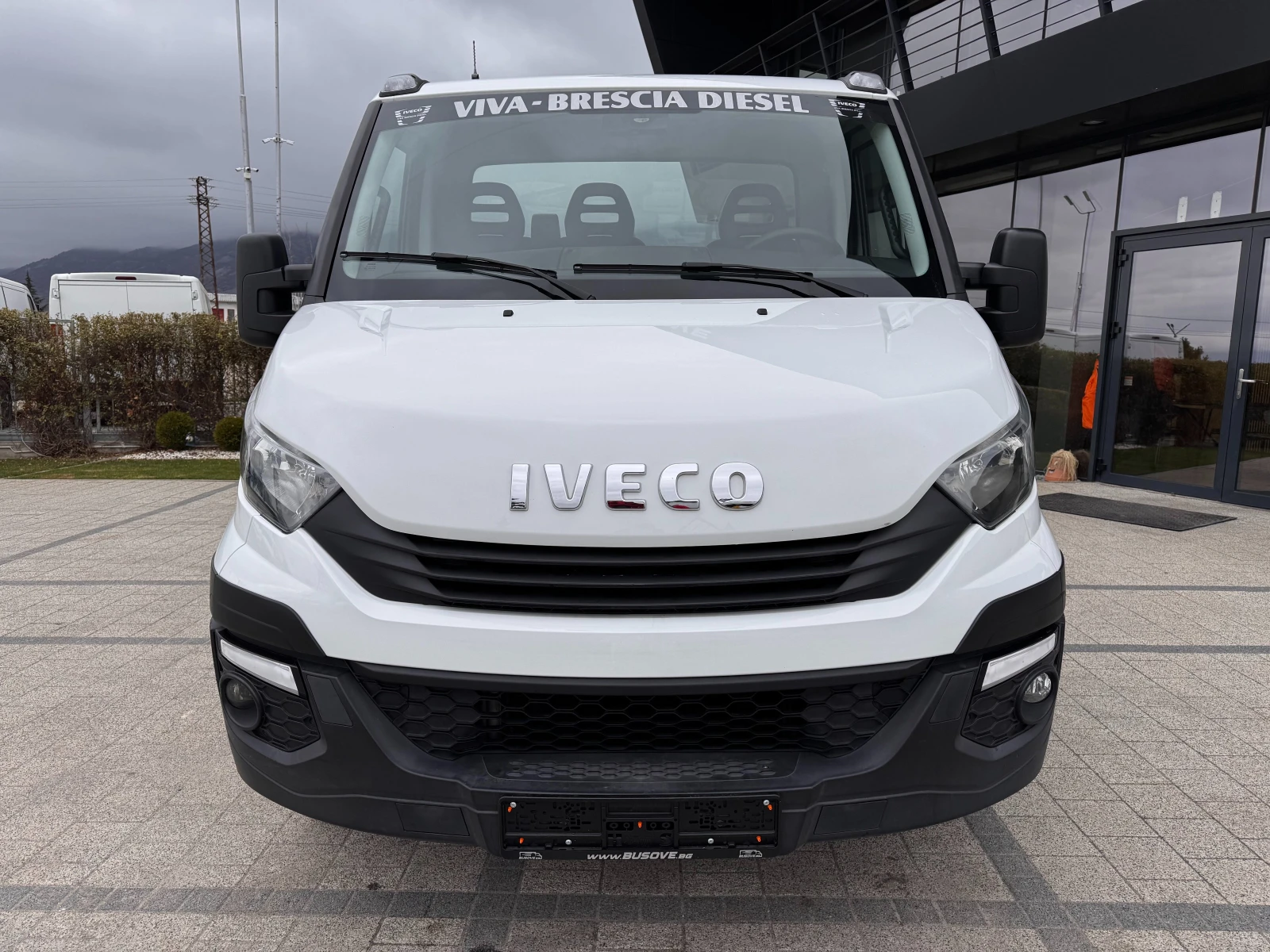 Iveco Daily 35C16 3.5т. Клима Euro 6b - изображение 3