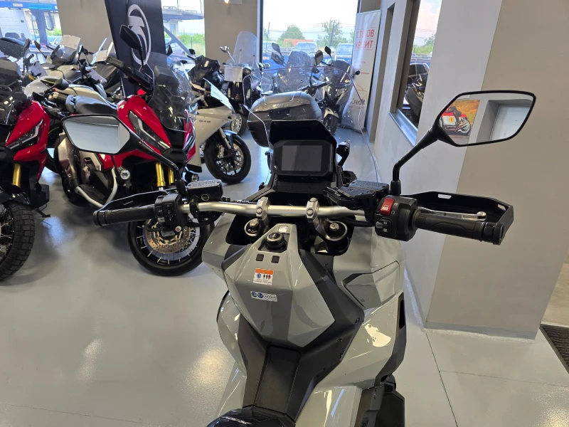 Honda X-ADV 750ie, ABS-TCS, 2021г., снимка 11 - Мотоциклети и мототехника - 50723398