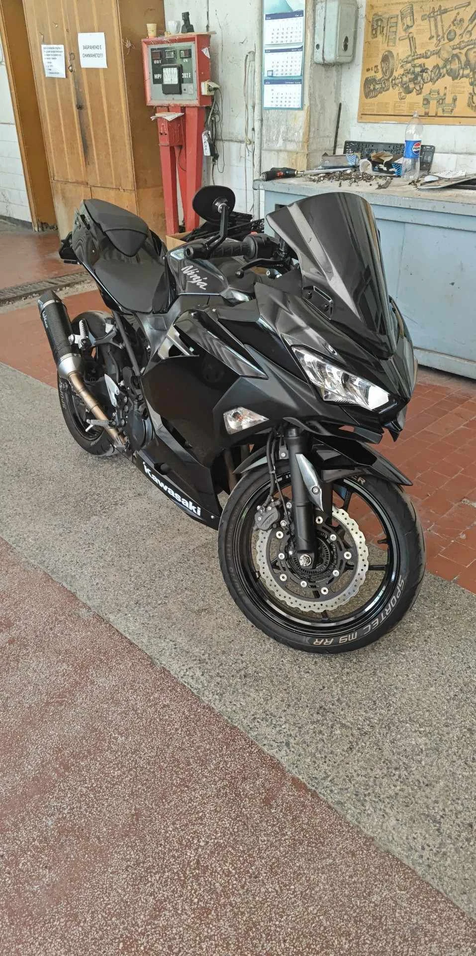 Kawasaki Ninja 400 А2, снимка 4 - Мотоциклети и мототехника - 53732269