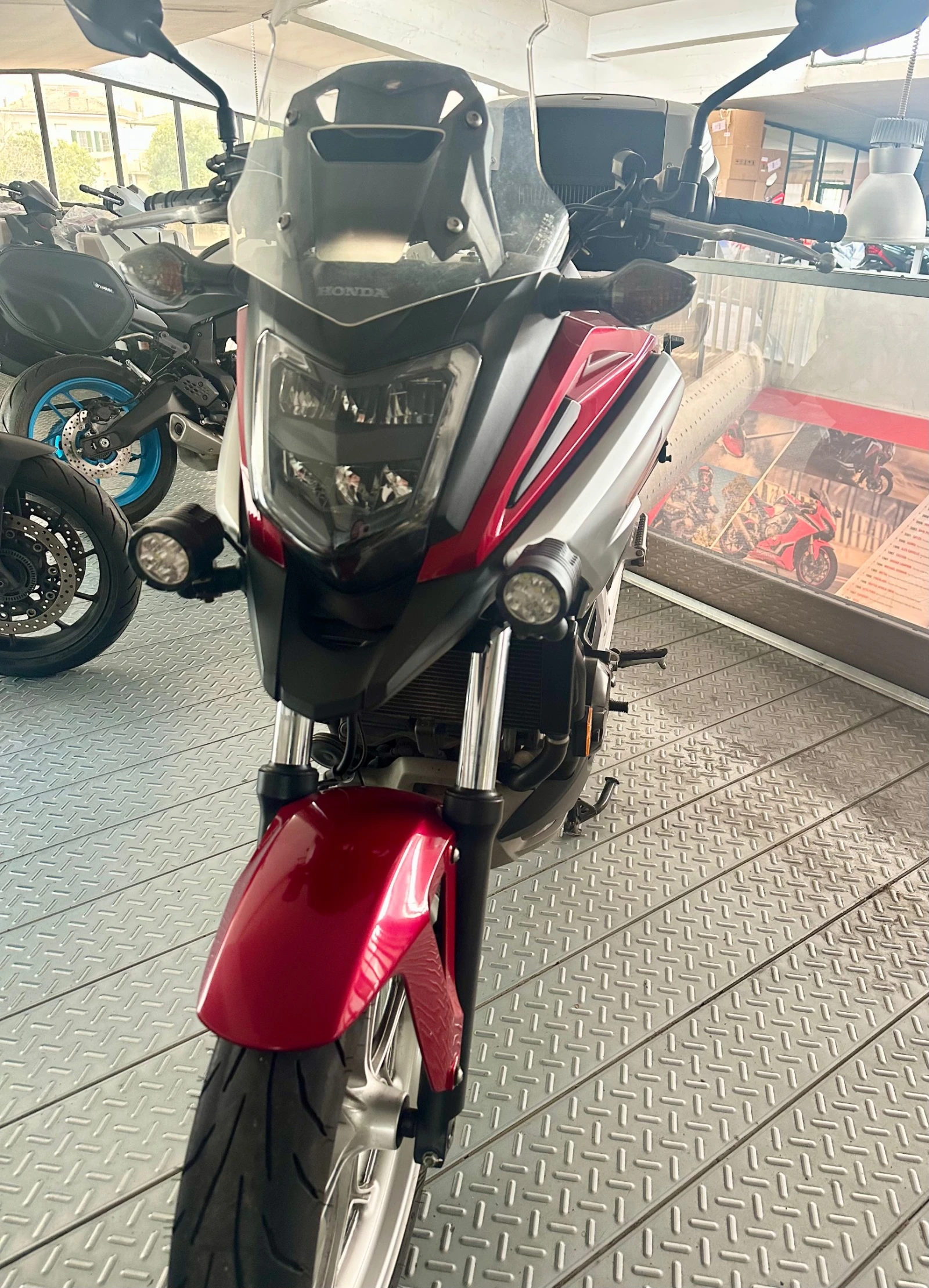 Honda Nc 750X 2017г., снимка 6 - Мотоциклети и мототехника - 54057738