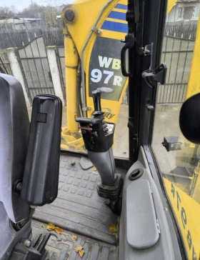 Багер Komatsu WB97R, снимка 5