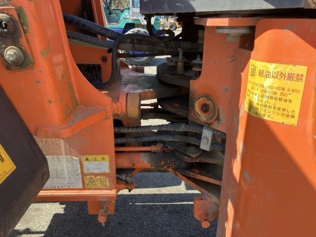 Челен товарач Hitachi ZW80-5B / ОЧАКВАН ВНОС !, снимка 5 - Индустриална техника - 53887747