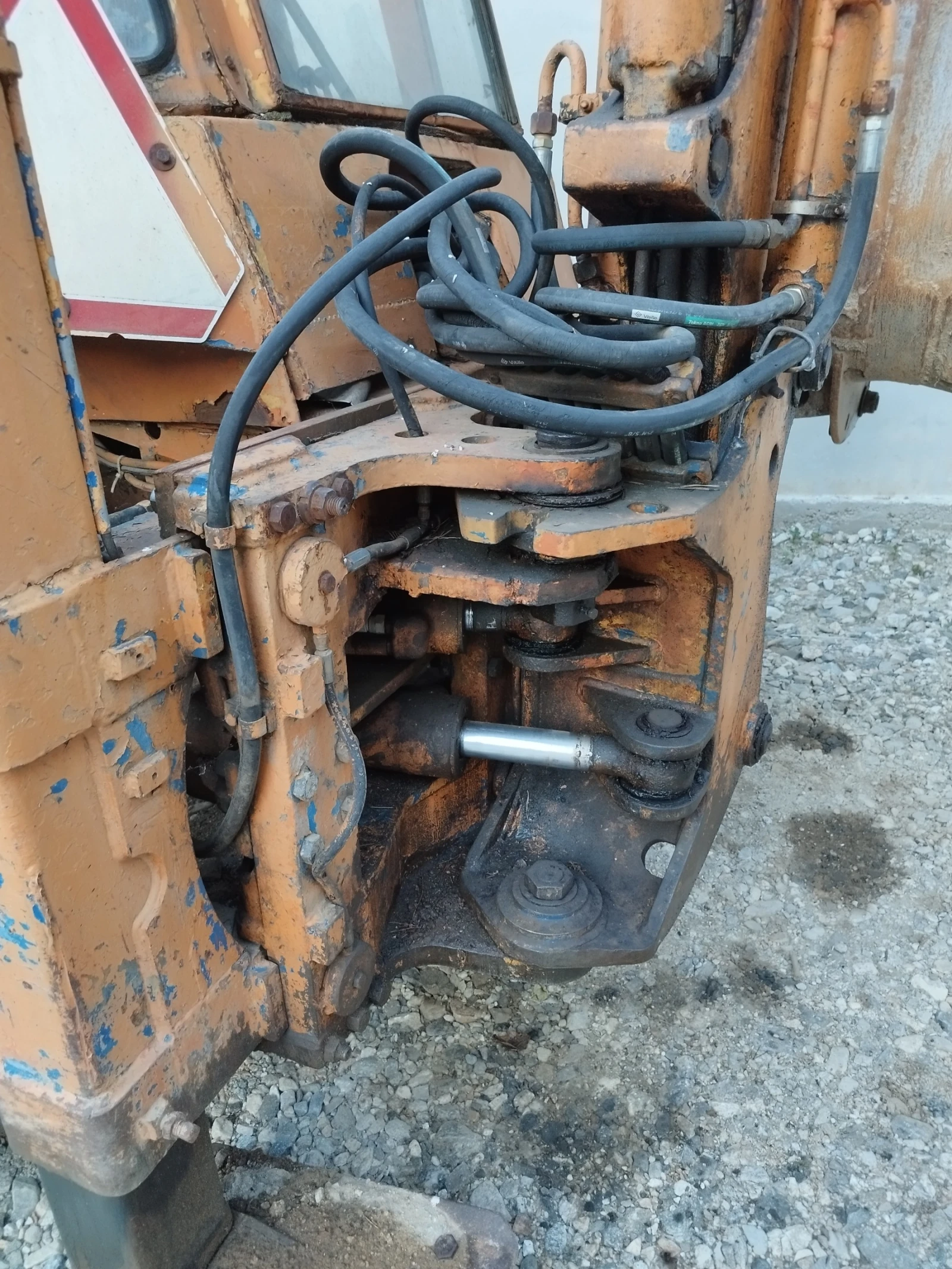Багер Case 580F - изображение 7