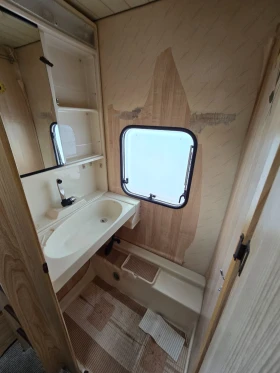 Каравана LMC 480P, снимка 13
