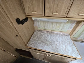 Каравана LMC 480P, снимка 12