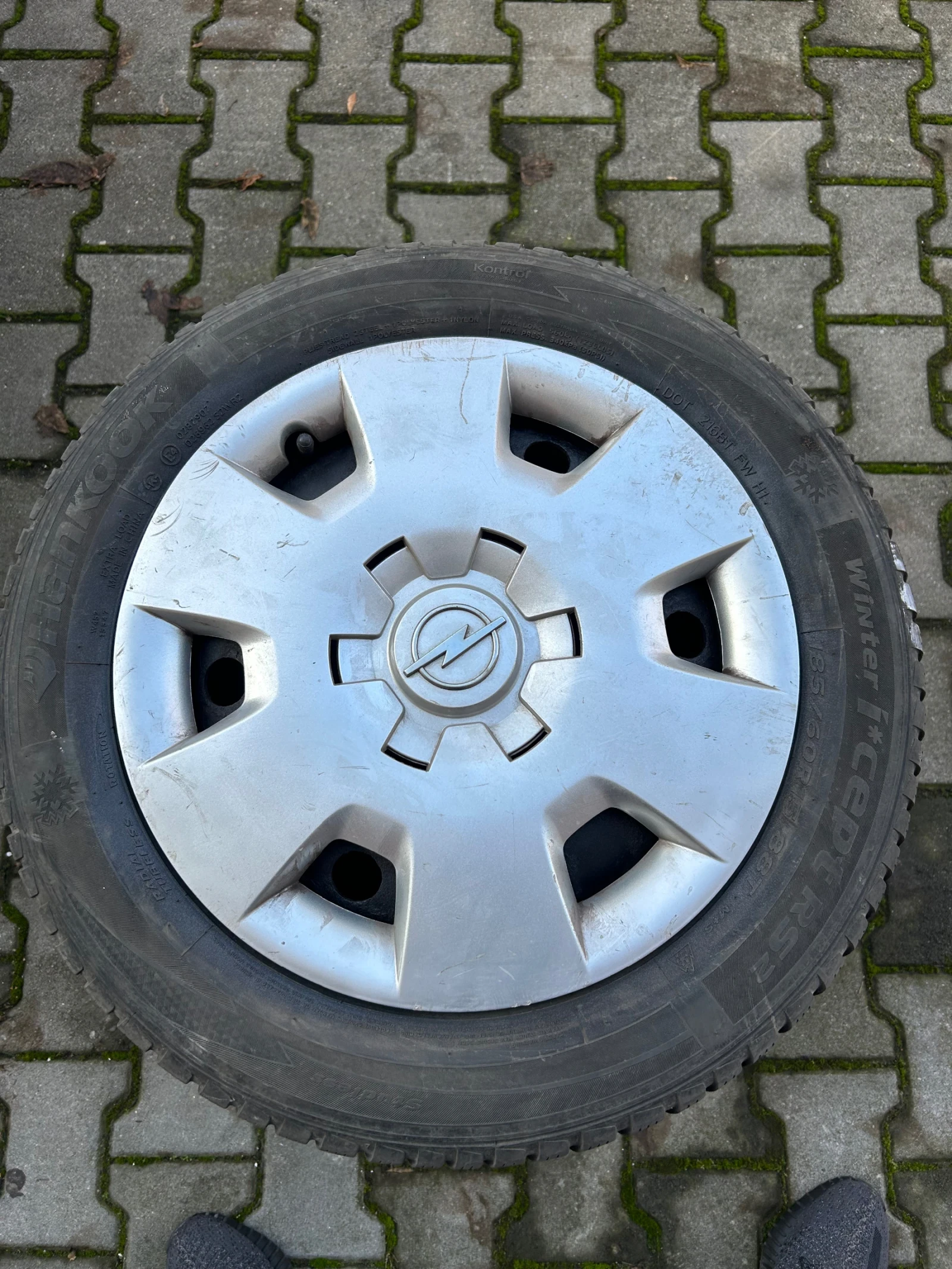 ���� � ������ 185/60R15 | Mobile.bg � ����������� 2