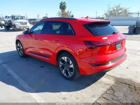 Audi E-Tron Premium Quattro, снимка 3