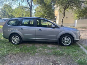 Ford Focus 2.0 Ghia, снимка 3