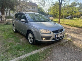 Ford Focus 2.0 Ghia, снимка 2