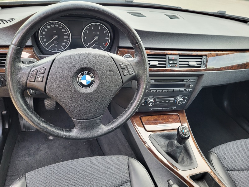 BMW 318 2.0 I 143 ps., снимка 13 - Автомобили и джипове - 46417708