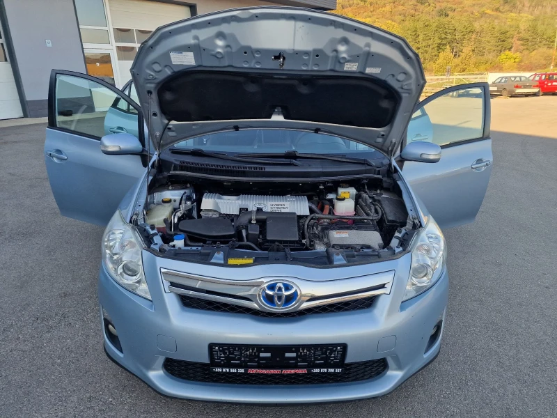 Toyota Auris 1, 8VVT-I HYBRID, снимка 17 - Автомобили и джипове - 47388550