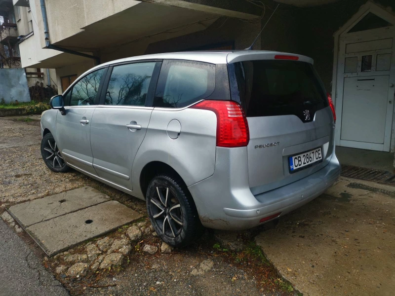 Peugeot 5008, снимка 4 - Автомобили и джипове - 48285546