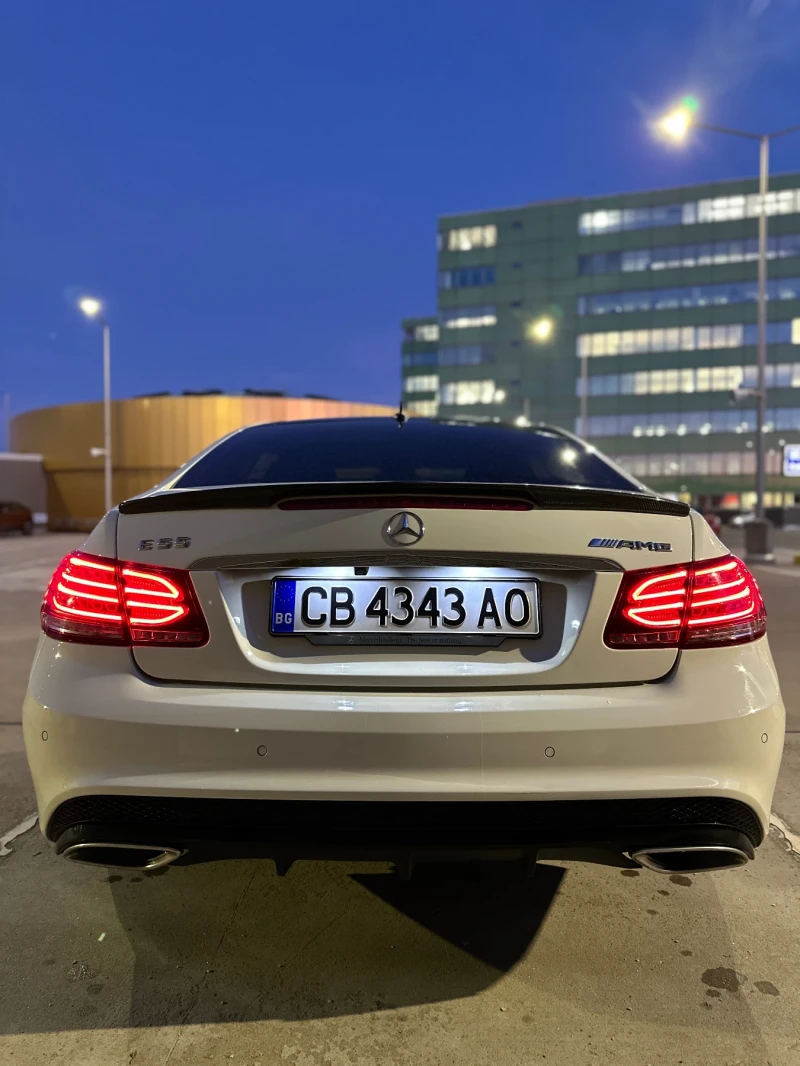 Mercedes-Benz E 400 AMG COUPE, снимка 5 - Автомобили и джипове - 48376813