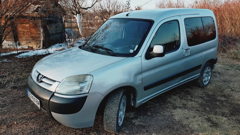 Peugeot Partner, снимка 2 - Автомобили и джипове - 49250013