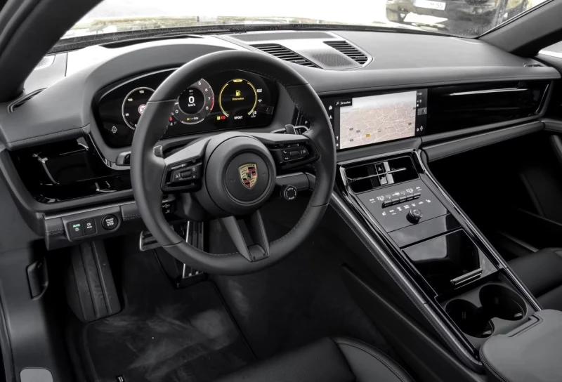 Porsche Panamera, снимка 5 - Автомобили и джипове - 51931930