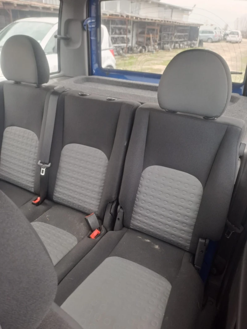 Fiat Doblo 1.4i, снимка 9 - Автомобили и джипове - 52552091