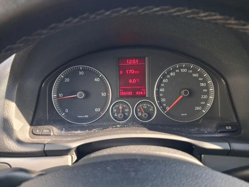 VW Golf, снимка 10 - Автомобили и джипове - 52789531