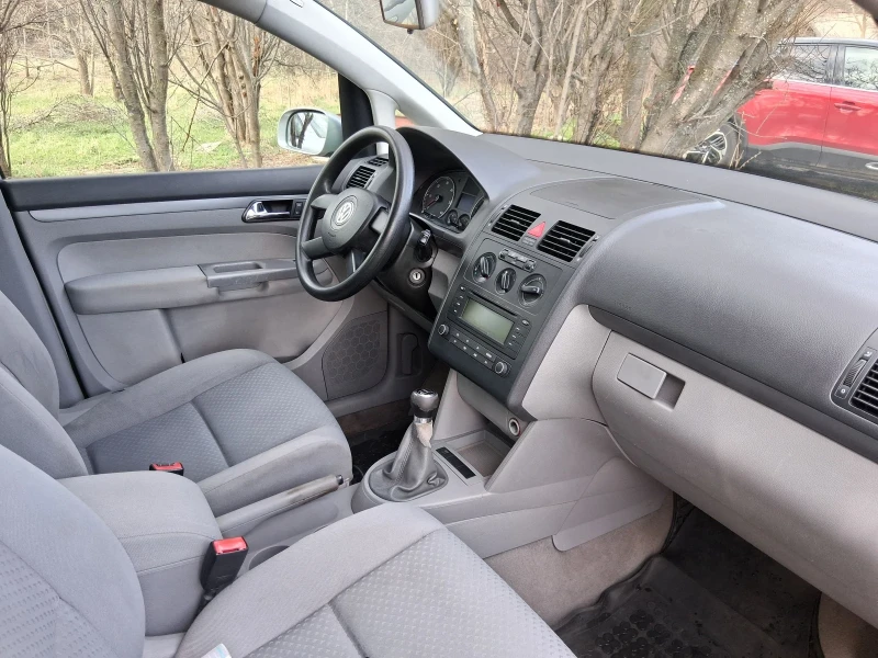 VW Touran 1.9 тди 101коня 6 скорости Внос Германия , снимка 6 - Автомобили и джипове - 52829080