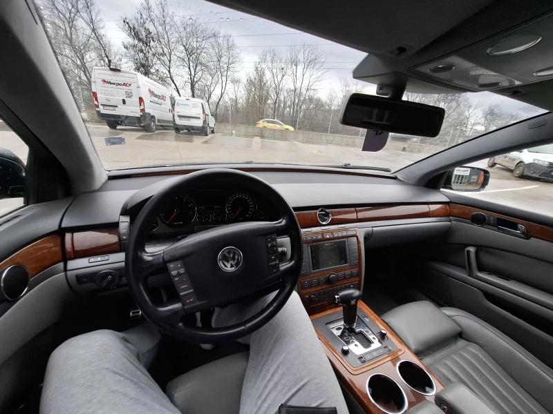 VW Phaeton 3.2 V6, LPG, Бартер, снимка 10 - Автомобили и джипове - 52965523