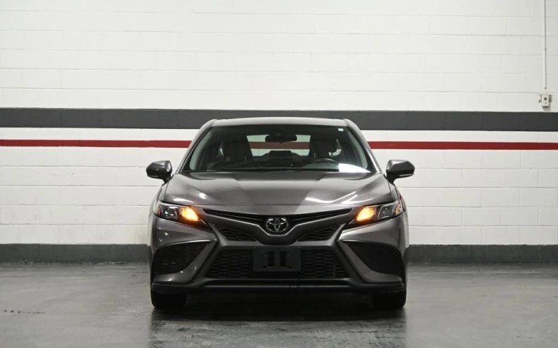 Toyota Camry Toyota Camry* SE FWD* АвтоКредит* (ЦЕНА ДО БГ)