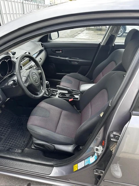 Mazda 3  - изображение 6