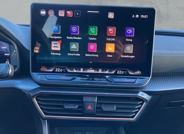 Cupra Formentor VZ* 4Drive* PANO* DISTR* KEYLESS* CAM* , снимка 5 - Автомобили и джипове - 53943440